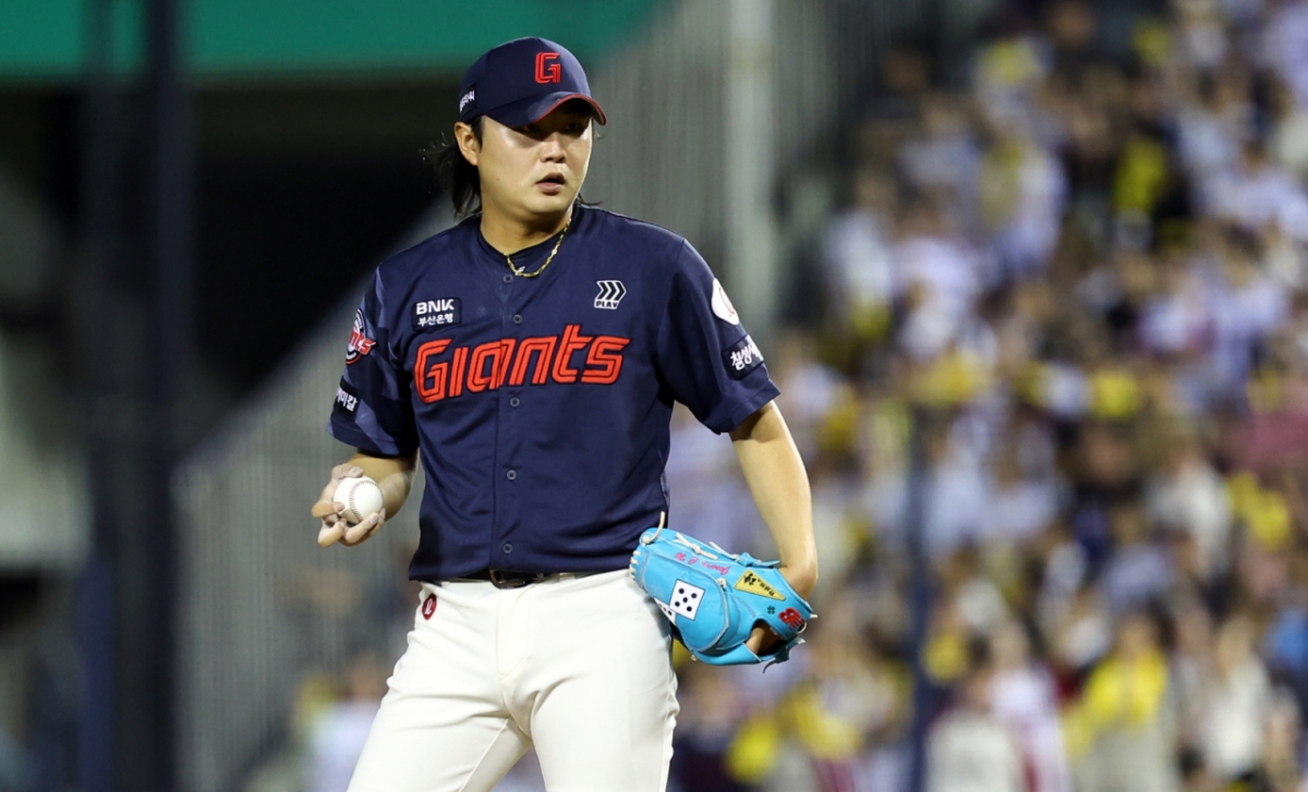 롯데 자이언츠 투수인 정철원. /사진=뉴시스