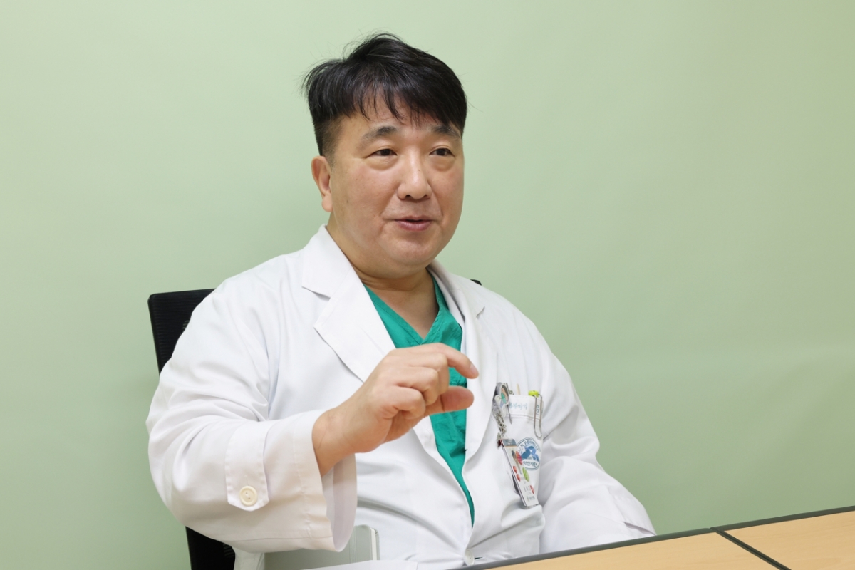 윤태진 서울아산병원 소아심장외과 교수(흉부외과 임상과장)가 지난달 27일 머니투데이와 인터뷰하고 있다. /사진제공=서울아산병원