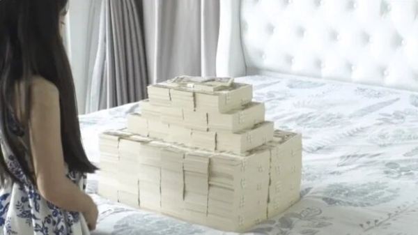 30대 일본인 남성이 말레이시아에서 두 명의 아내, 네 명의 자녀와 일부다처 생활을 하는 모습이 공개돼 화제다./사진=일본 아베마(ABEMA) '사랑의 하이에나 시즌5'