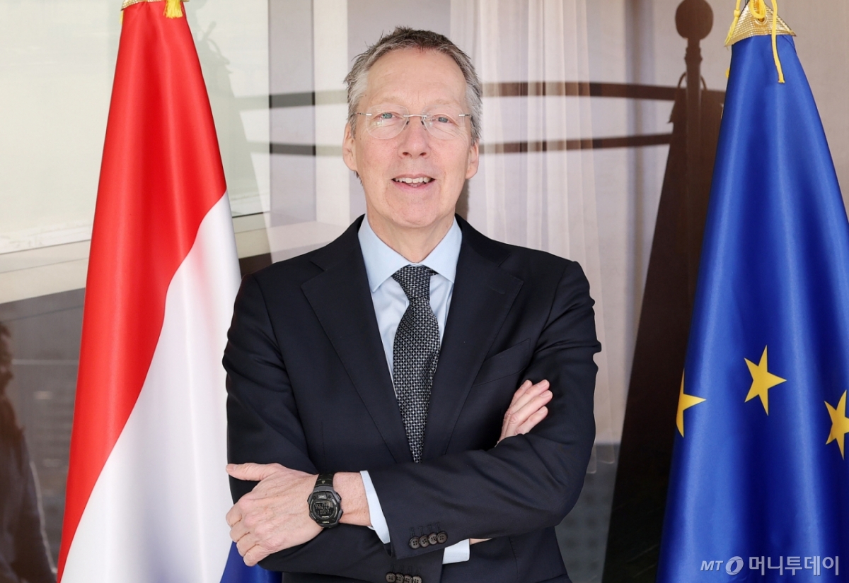 페터르 반 데르 플리트 주한네덜란드 대사 인터뷰 /사진=김창현 기자 chmt@
