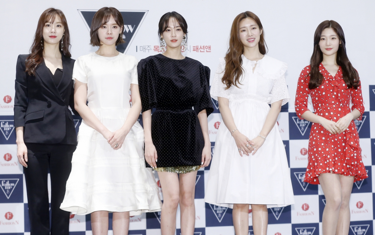 배우 서지혜, 구재이, 그룹 애프터스쿨 출신 이주연, 배우 차정원, 그룹 다이아 정채연이 2017년 3월 2일 FashionN 뷰티 예능 프로그램 '팔로우 미 시즌8' 제작발표회에 참석한 모습. /사진=머니투데이 DB