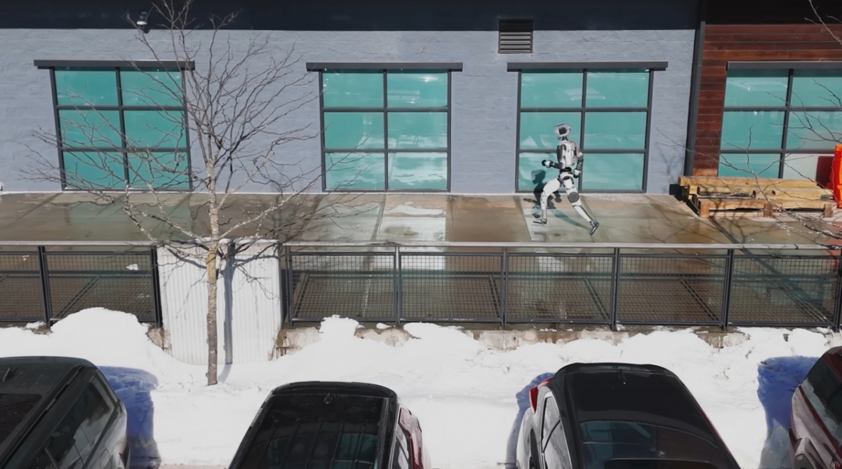 빙판 길을 달리는 아틀라스. /사진제공=현대차그룹