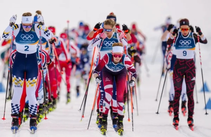 2026 밀라노·코르티나담페초 동계올림픽 여자 10㎞＋10㎞ 스키애슬론 경기 장면. /사진=테세로=AP/뉴시스