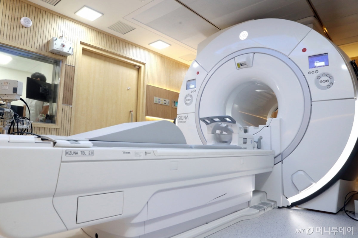 연세대학교 치과대학병원 MRI /사진=이기범 기자 leekb@