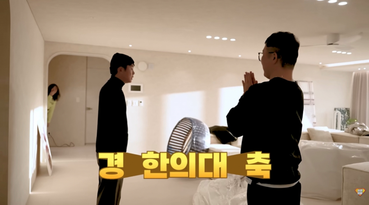 개그맨 김대희의 둘째 딸의 한의대 합격 소식이 전해졌다. /사진=유튭 채널 '슈파TV(SUPA TV)' 영상