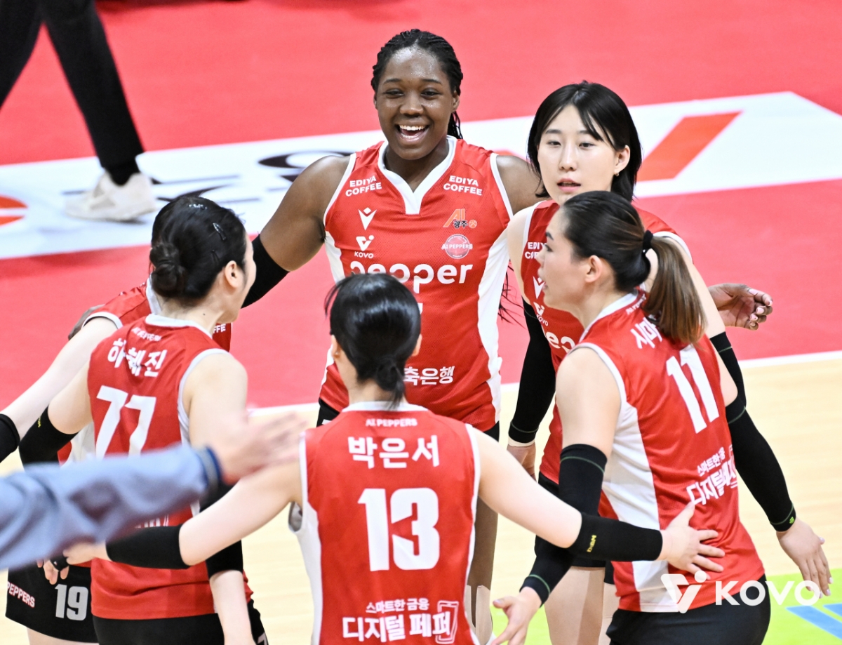 18일 광주페퍼스타디움에서 열린 정관장과 페퍼저축은행의 V-리그 경기 모습. /사진=한국배구연맹 제공