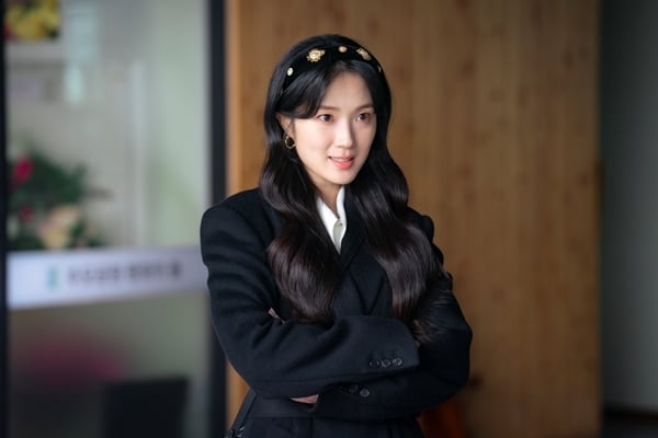 SBS 금토드라마 '오늘부터 인간입니다만'의 김혜윤./사진=스튜디오S, 빈지웍스, 모그필름