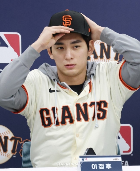 이천 LG 챔피언스파크 야구 클리닉을 앞둔 이정후의 모습. /사진=김진경 대기자