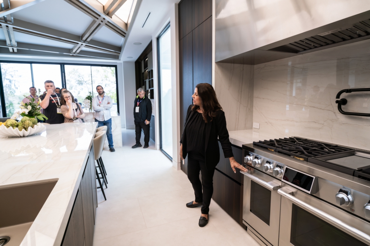 지난 18일(현지 시간) 미국 플로리다주 올랜도 인근 윈터파크의 '더 뉴 아메리칸 홈'에서 비치된 LG전자 'SKS' 브랜드 주방가전. /사진제공=LG전자