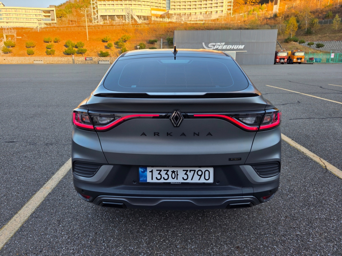 르노코리아 아르카나 e-테크(tech) 하이브리드 최상위 트림 '에스프리 알핀'. /사진=강주헌 기자