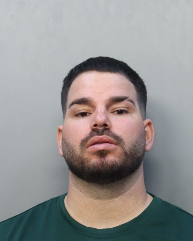 파드론의 머그샷. /사진=다니엘 베니테스 기자 SNS