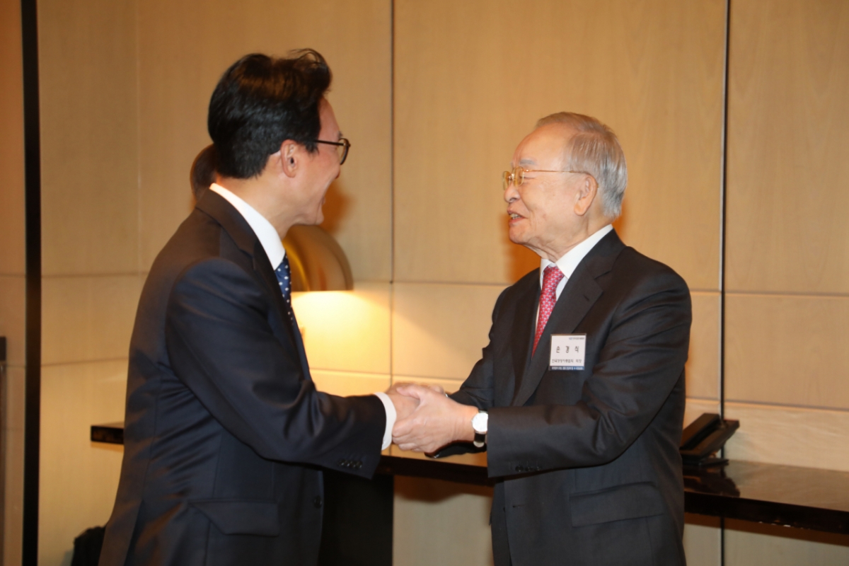 경총, 김민석 국무총리 초청 간담회..손경식 