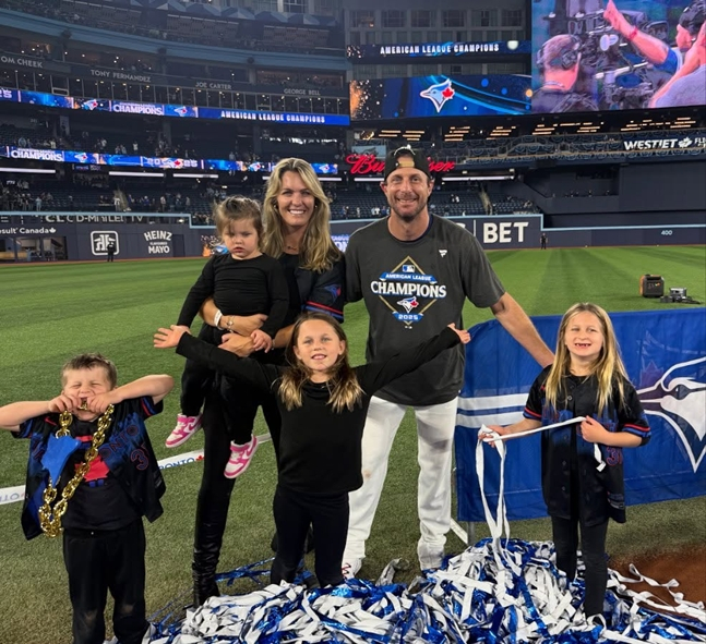 슈어저 가족. 슈어저에게는 슬하 4명의 자녀가 있다. /사진=슈어저 아내 에리카 SNS