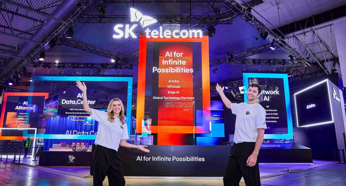 SK텔레콤은 오는 2일(현지시간) 스페인 바르셀로나에서 열리는 'MWC26'에서 '무한한 기회와 가능성을 만들어내는 SKT의 AI'를 주제로 전시관을 연다./사진=SKT