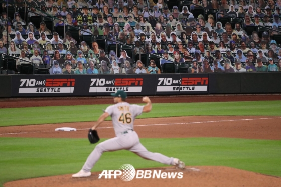 오클랜드 애슬레틱스 시절 버치 스미스의 투구 모습. /AFPBBNews=뉴스1