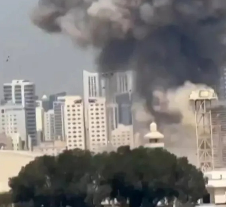 이란이  바레인의 미군 기지에도 공습을 가했다. /사진=더선 갈무리