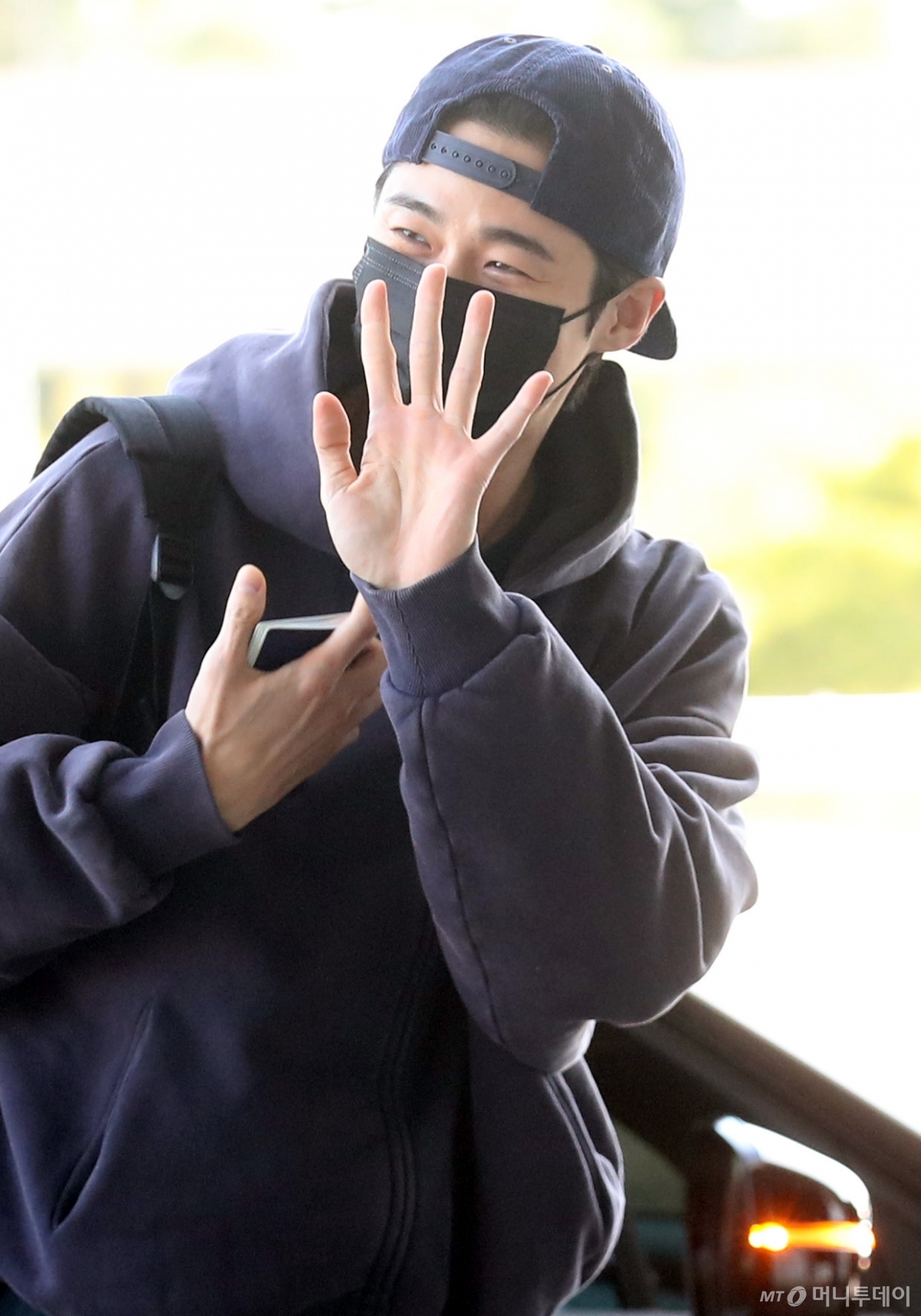 배우 변우석이 해외 일정 차 24일 오후 서울 강서구 김포국제공항을 통해 출국하고 있다. 2024.09.24 /사진=임성균