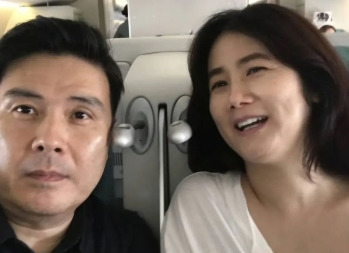 지상욱 전 국회의원과 배우 출신 심은하 /사진=온라인 커뮤니티