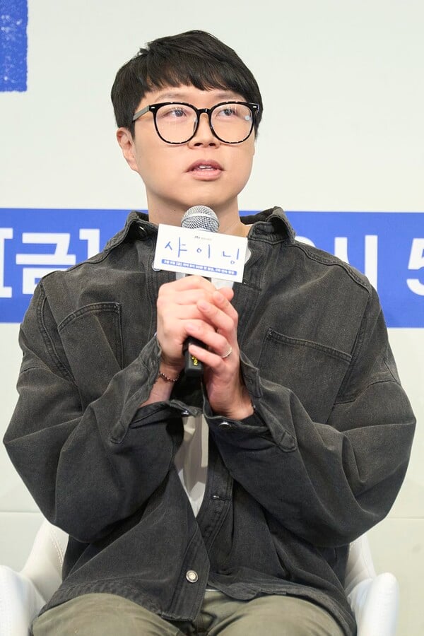 김윤진 감독 / 사진=JTBC