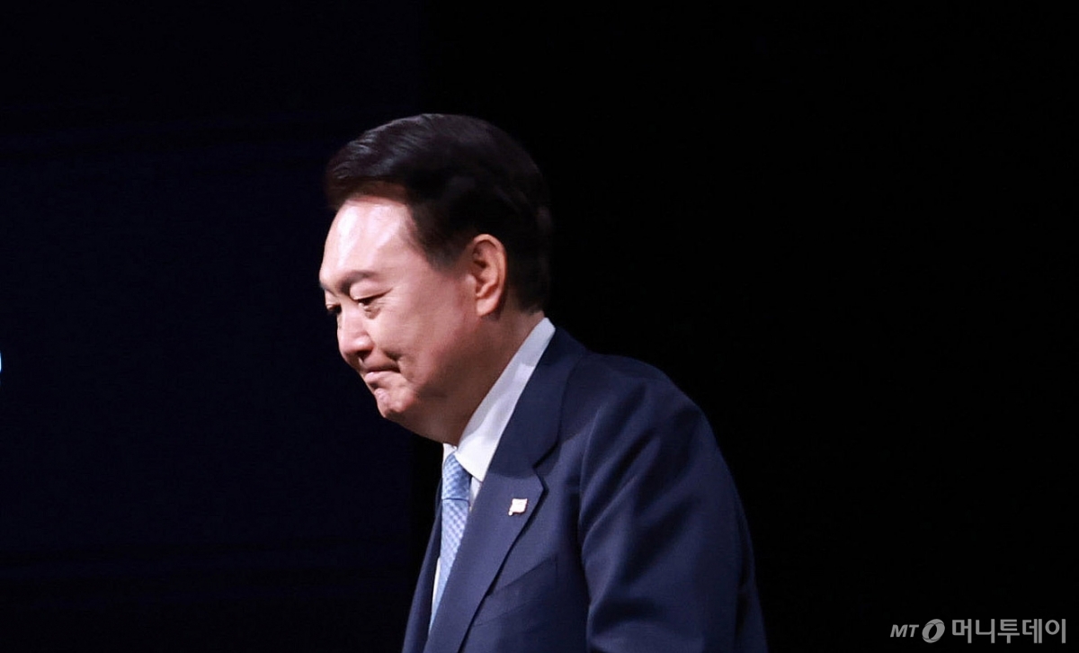 윤석열 전 대통령도 헌법재판소 재판관 전원 일치로 파면돼 임기를 채우지 못하고 대통령직에서 물러났다. /사진=머니투데이 DB