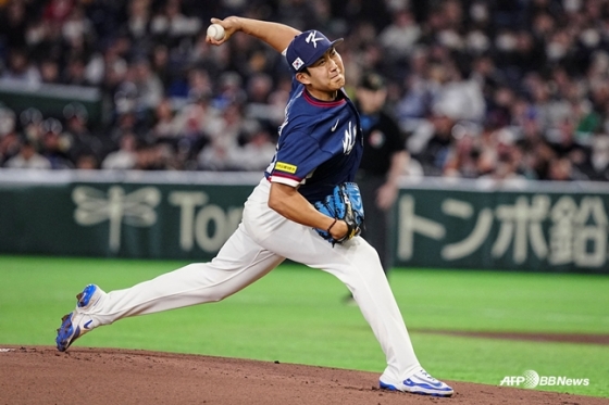 역투하는 손주영. /AFPBBNews=뉴스1