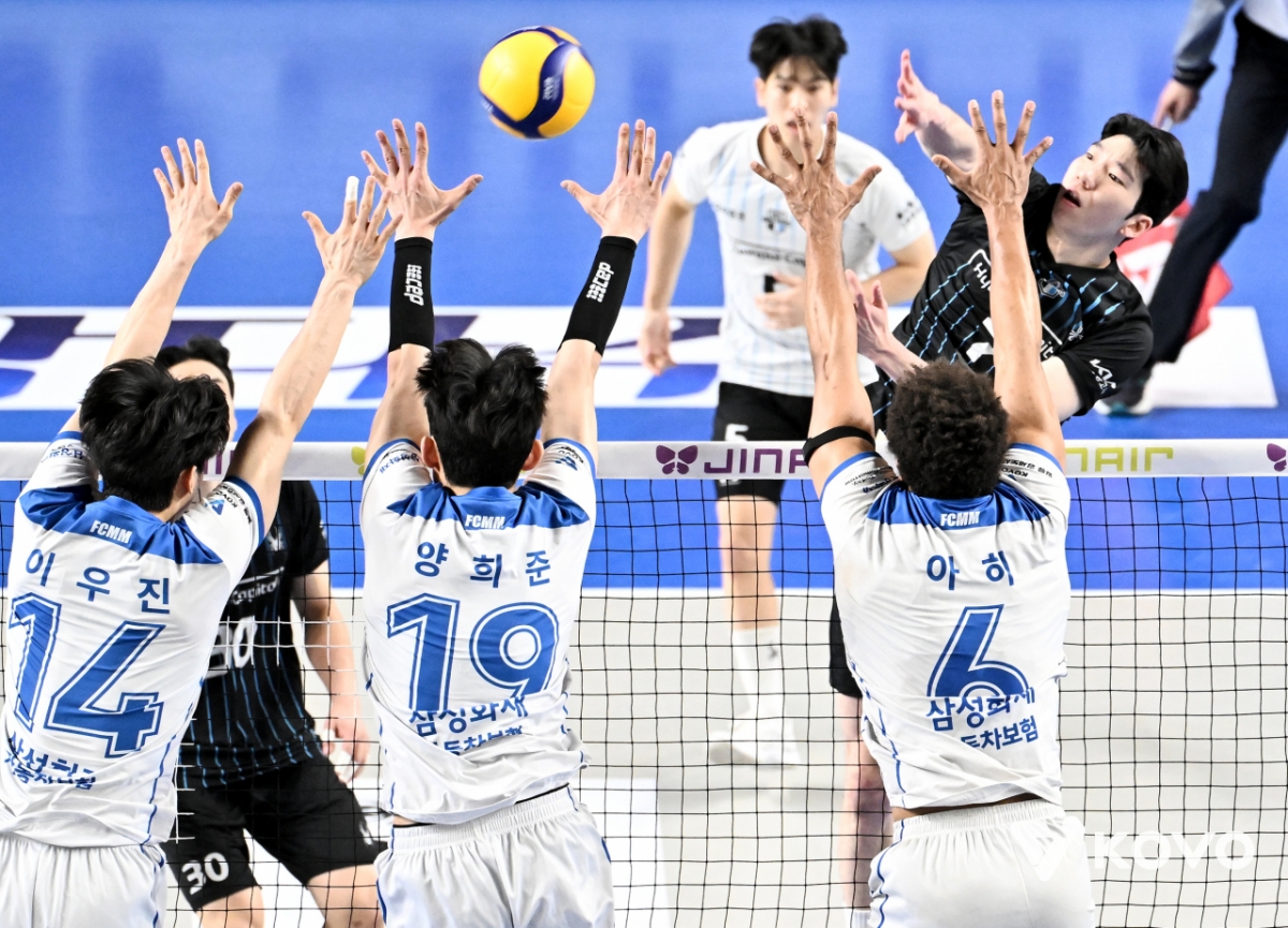 13일 천안유관순체육관에서 열린 현대캐피탈과 삼성화재의 경기 모습. /사진=한국배구연맹 제공