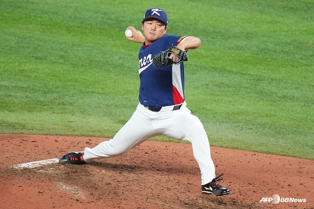 마이애미 론디포타크에서 열린 도미니카 공화국전에 구원 등판한 고우석. /AFPBBNews=뉴스1