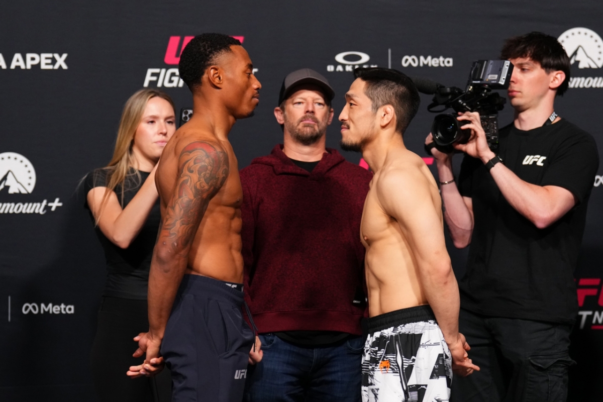 일라이쟈 스미스와 유수영의 페이스 오프. /사진=UFC 공식 제공