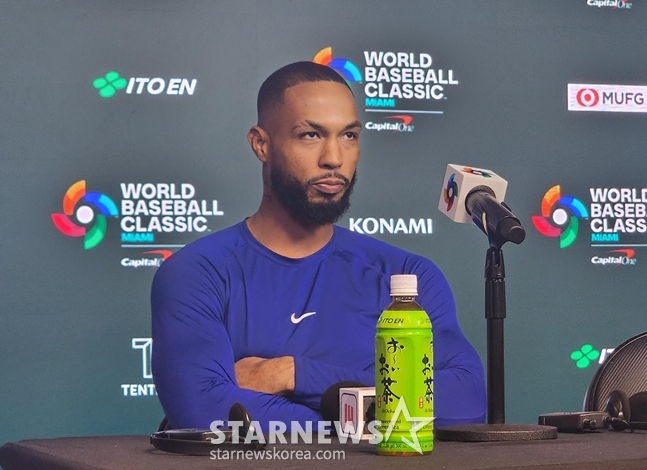 산체스가 기자회견에 나선 모습. /사진=박수진 기자