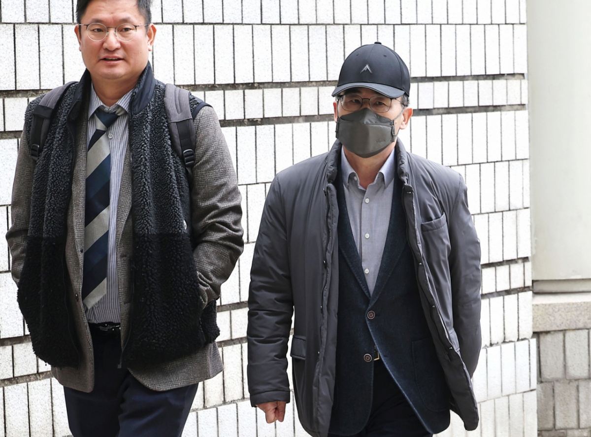 12·3 비상계엄에 가담한 혐의로 기소된 곽종근 전 육군 특수전사령관이 16일 오후 서울 서초구 서울중앙지법에서 열린 내란중요임무종사 등 1차 공판에 출석하고 있다. /사진=뉴스1