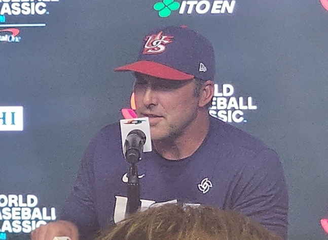 경기를 마친 마크 데로사 감독. /사진=박수진 기자