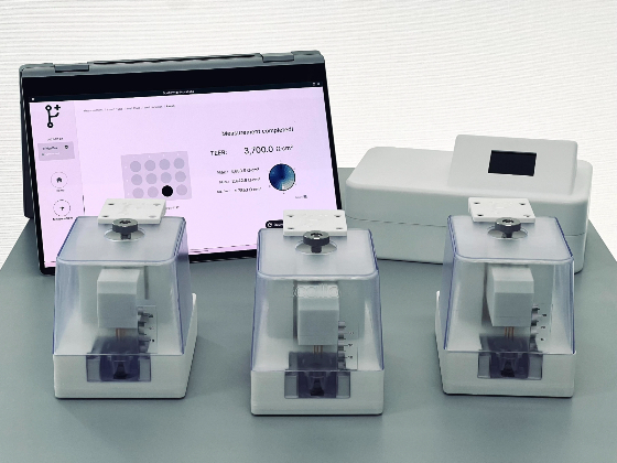 스캘롭(ScalloP®)은 2D 세포 배양 및 오간온칩(Organ-on-a-chip) 내 상피세포층의 무결성을 평가하는 차세대 TEER(Transepithelial Electrical Resistance) 계측 시스템이다/사진제공=프로바랩스