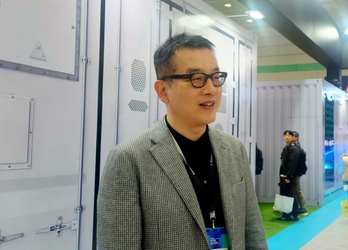 지난 12일 서울 코엑스에서 진행된 '인터배터리 2026' 현장을 찾은 김현욱 삼성SDI ESS 영업그룹 상무가 머니투데이와 인터뷰를 하고 있다./사진=김지현 기자 