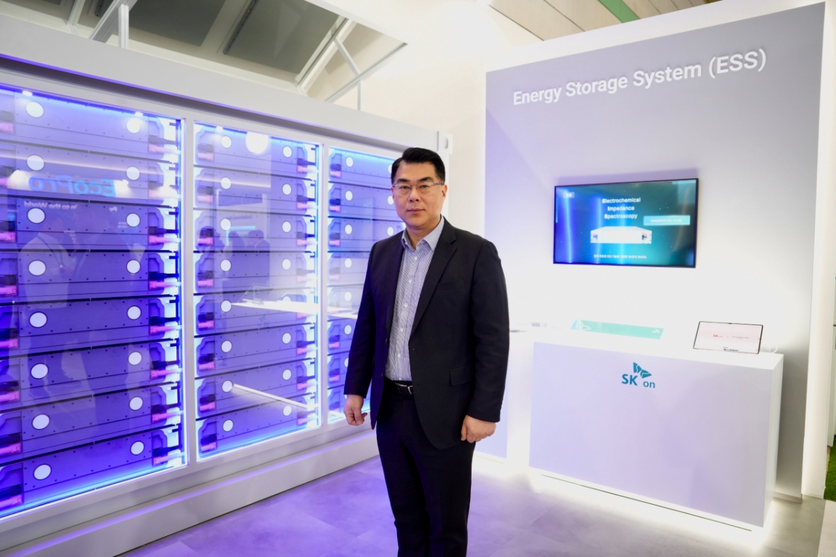 지난 13일 서울 코엑스에서 진행된 '인터배터리 2026' 현장을 찾은 김태의 SK온 ESS 세일즈실장이 머니투데이와 인터뷰를 하고 있다./사진=최경민 기자 