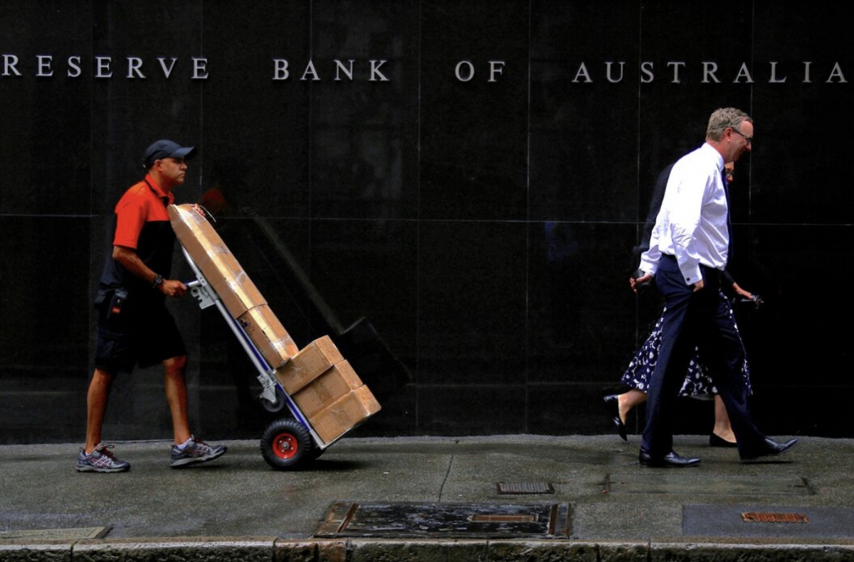 머니투데이 - 호주, 인플레·유가 압박에 또 금리인상 