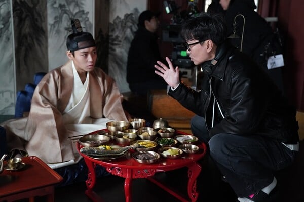 장항준 감독(오른쪽)과 박지훈.  사진제공=쇼박스 