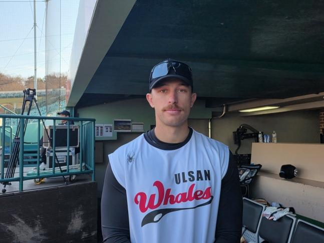 울산 웨일즈 포수 알렉스 홀. /사진=김동윤 기자