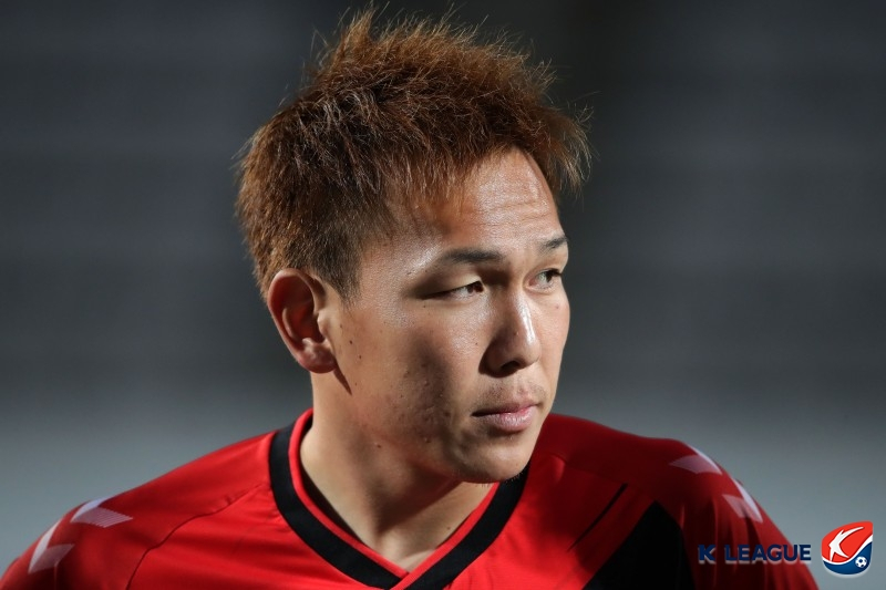 경남FC 시절 쿠니모토. /사진=한국프로축구연맹 제공