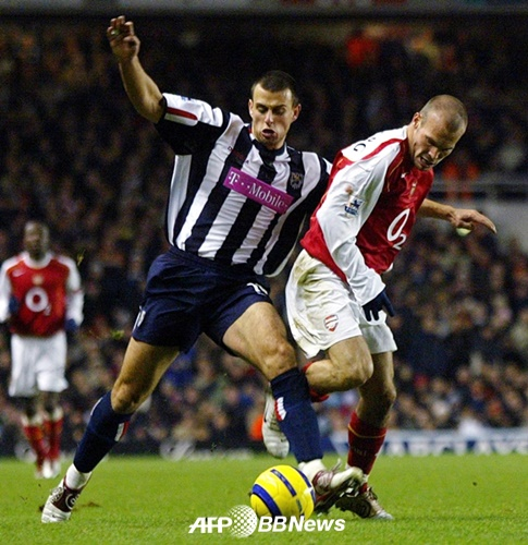 닐 클레멘트(왼쪽). /AFPBBNews=뉴스1