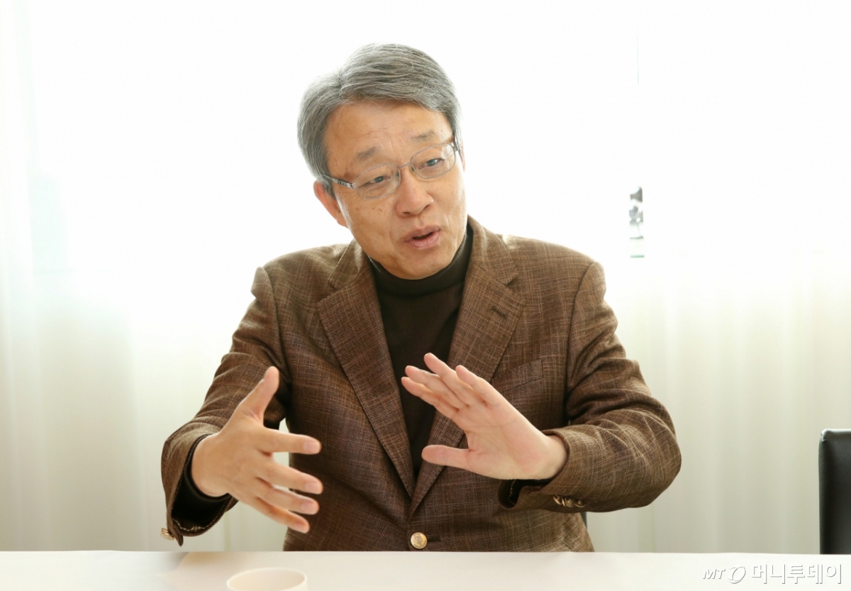 김성식 국민경제자문회의 부의장/사진=김휘선 기자 hwijpg@