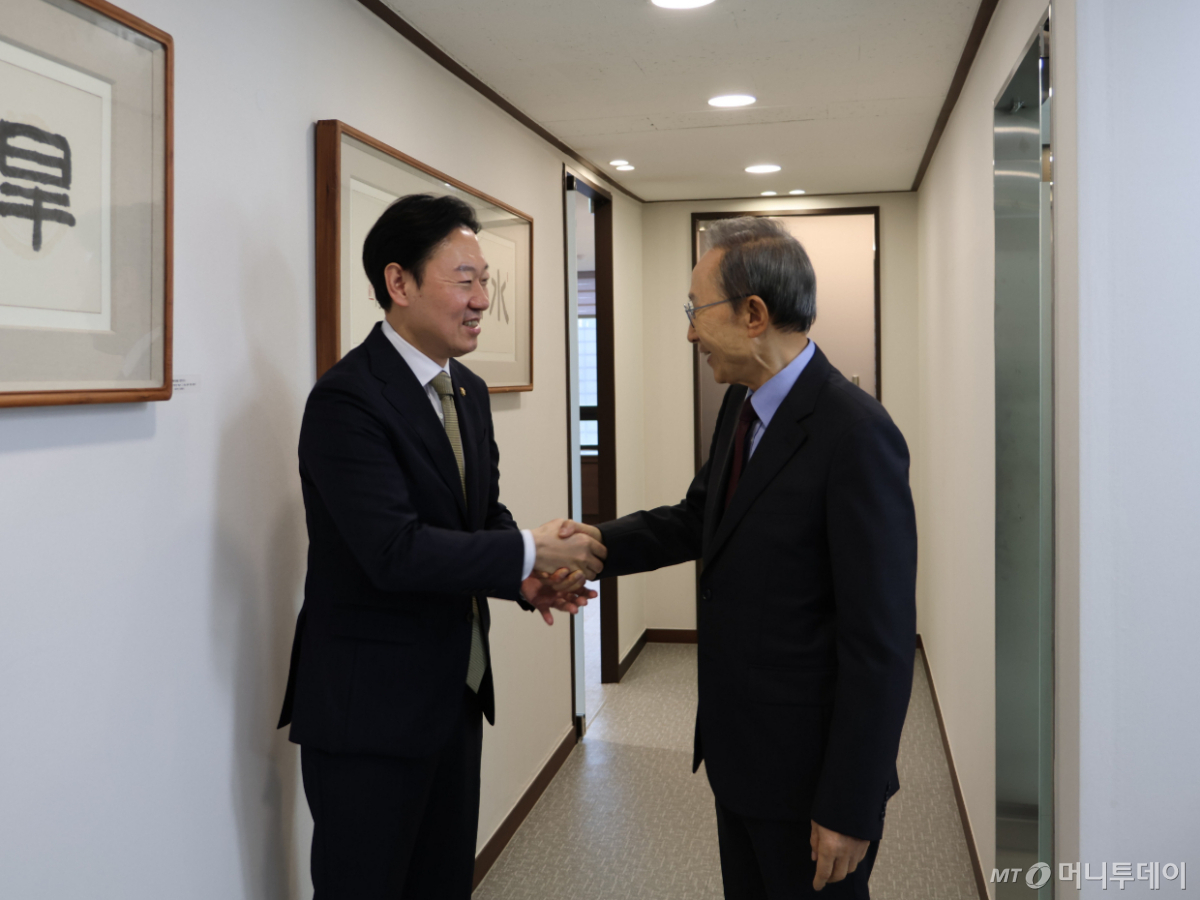 박수민 국민의힘 의원(좌)과 이명박 전 대통령(우)/사진제공=박수민 국민의힘 의원실