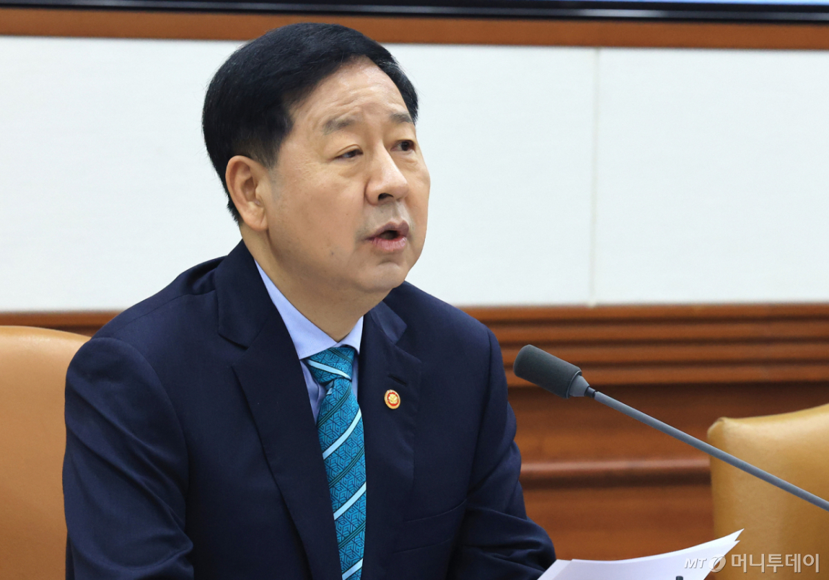 (서울=뉴스1) 임세영 기자 = 구윤철 부총리 겸 재정경제부 장관이 25일 서울 종로구 정부서울청사에서 열린 국가창업시대 전략회의에서 모두발언을 하고 있다. 2026.3.25/뉴스1 Copyright © 뉴스1. All rights reserved. 무단 전재 및 재배포, AI학습 이용 금지. /사진=(서울=뉴스1) 임세영 기자