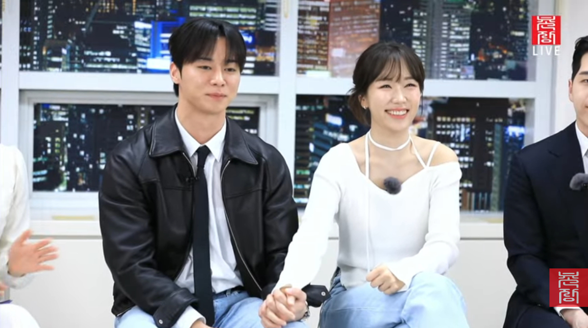 영수와 옥순이 현재 연애 중이다. /사진=유튜브 '촌장엔터테인먼트' 캡처