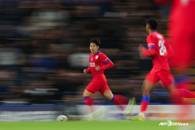 지난 22일 열린 니스전에 나선 이강인의 모습. /AFPBBNews=뉴스1