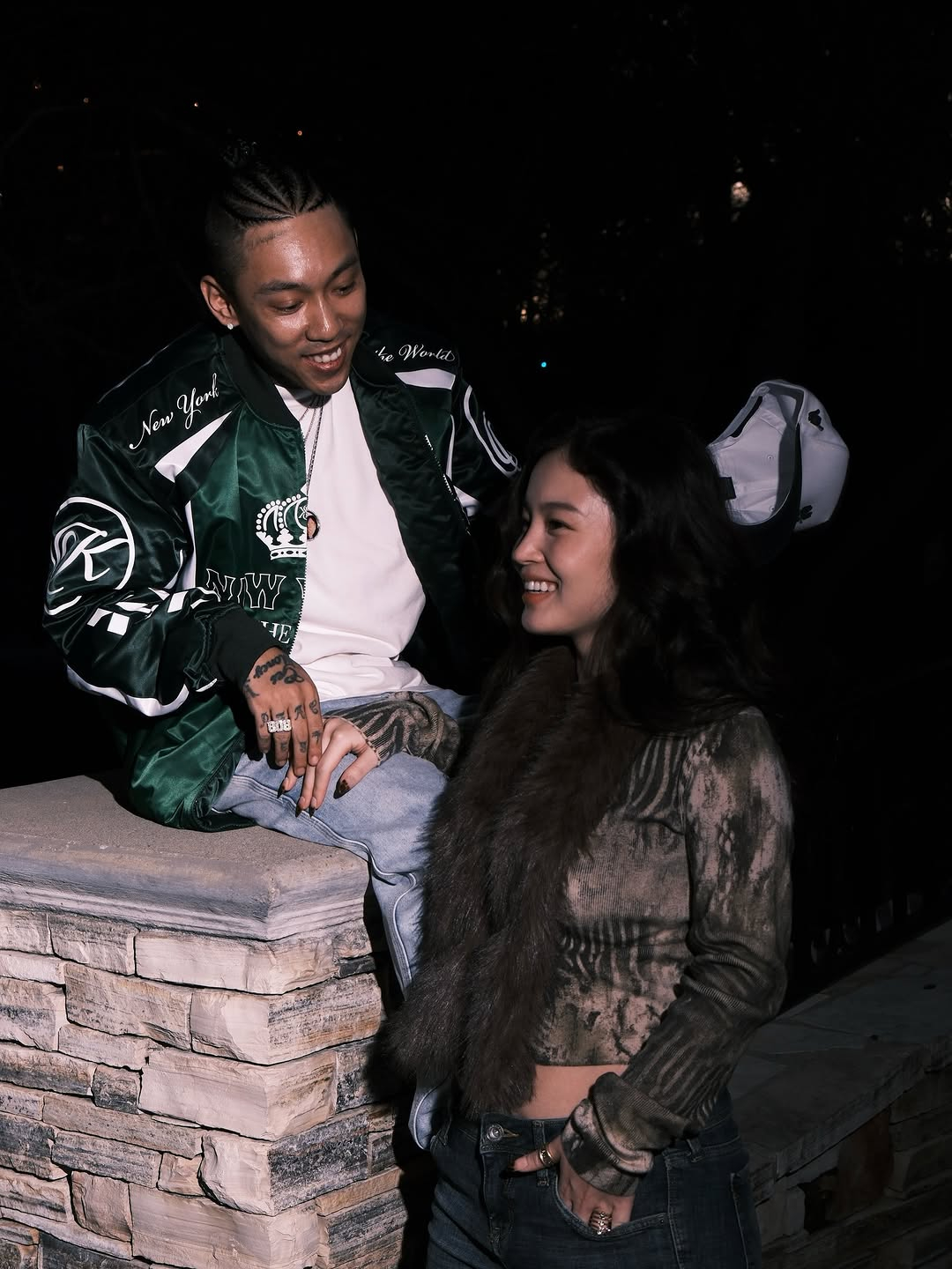 가수 이하이(30)가 래퍼 도끼(36·본명 이준경)를 "내 남자"라 표현하며 사실상 열애를 인정했다. /사진=이하이 인스타그램