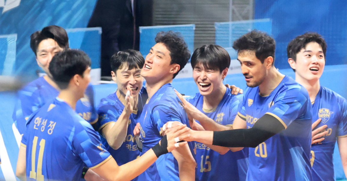 우리카드 선수단. /사진=강영조 선임기자