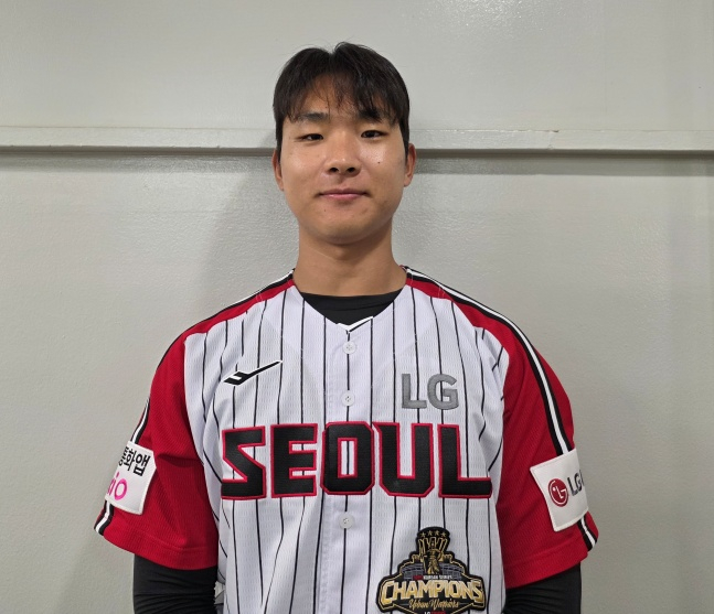 LG 우강훈이 29일 서울 잠실야구장에서 열린 2026 신한 SOL KBO 리그 정규시즌 KT 위즈와 홈경기를 앞두고 스타뉴스와 만났다. /사진=김동윤 기자