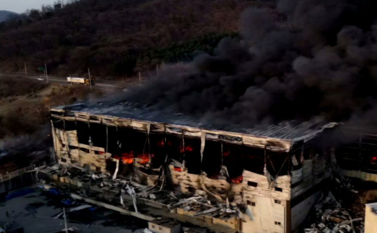29일 오후 5시36분쯤 경기 용인시 처인구 백암면 한 물류창고에 불이 났다. /사진=뉴시스