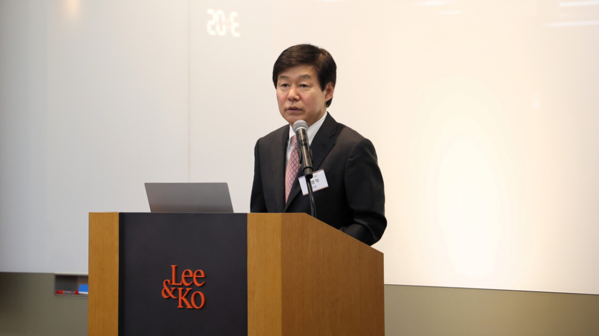 법무법인 광장의 전 고용노동부 장관 광장 안경덕 고문./사진제공=법무법인 광장