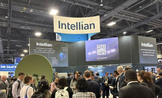 인텔리안테크 부스 전경